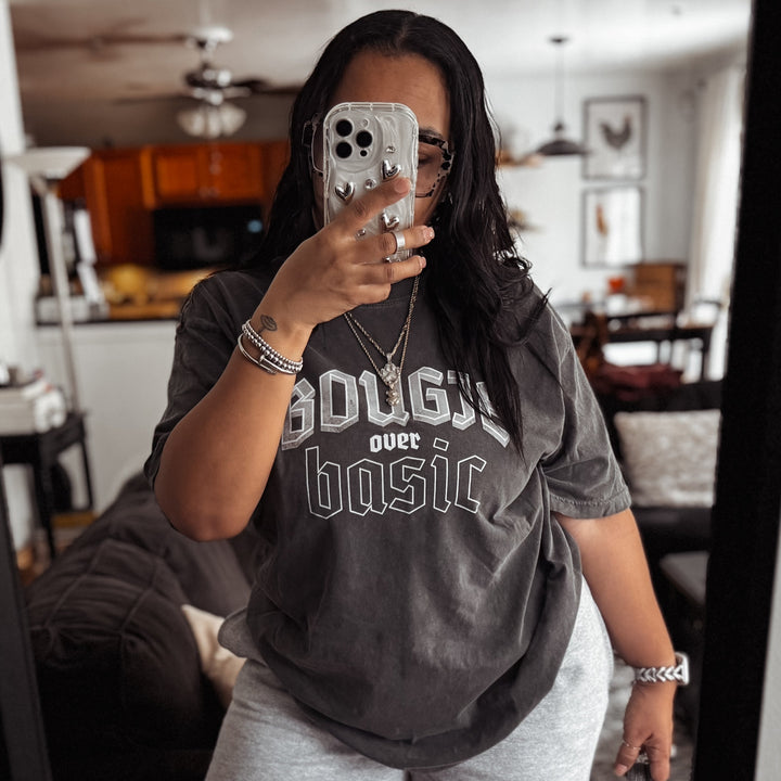BOUGIE OVER BASIC GRAPHIC TEE