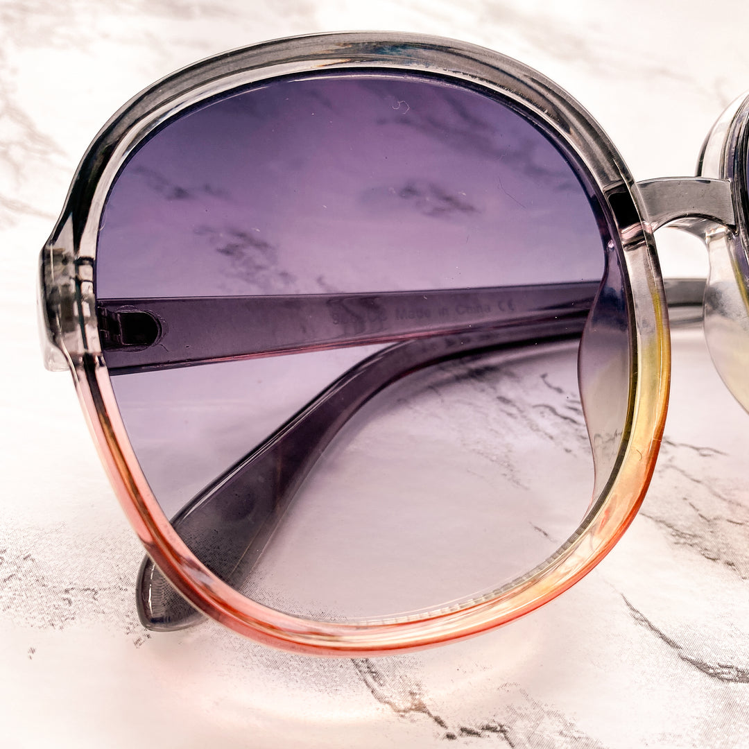 DONNA SUNNIES